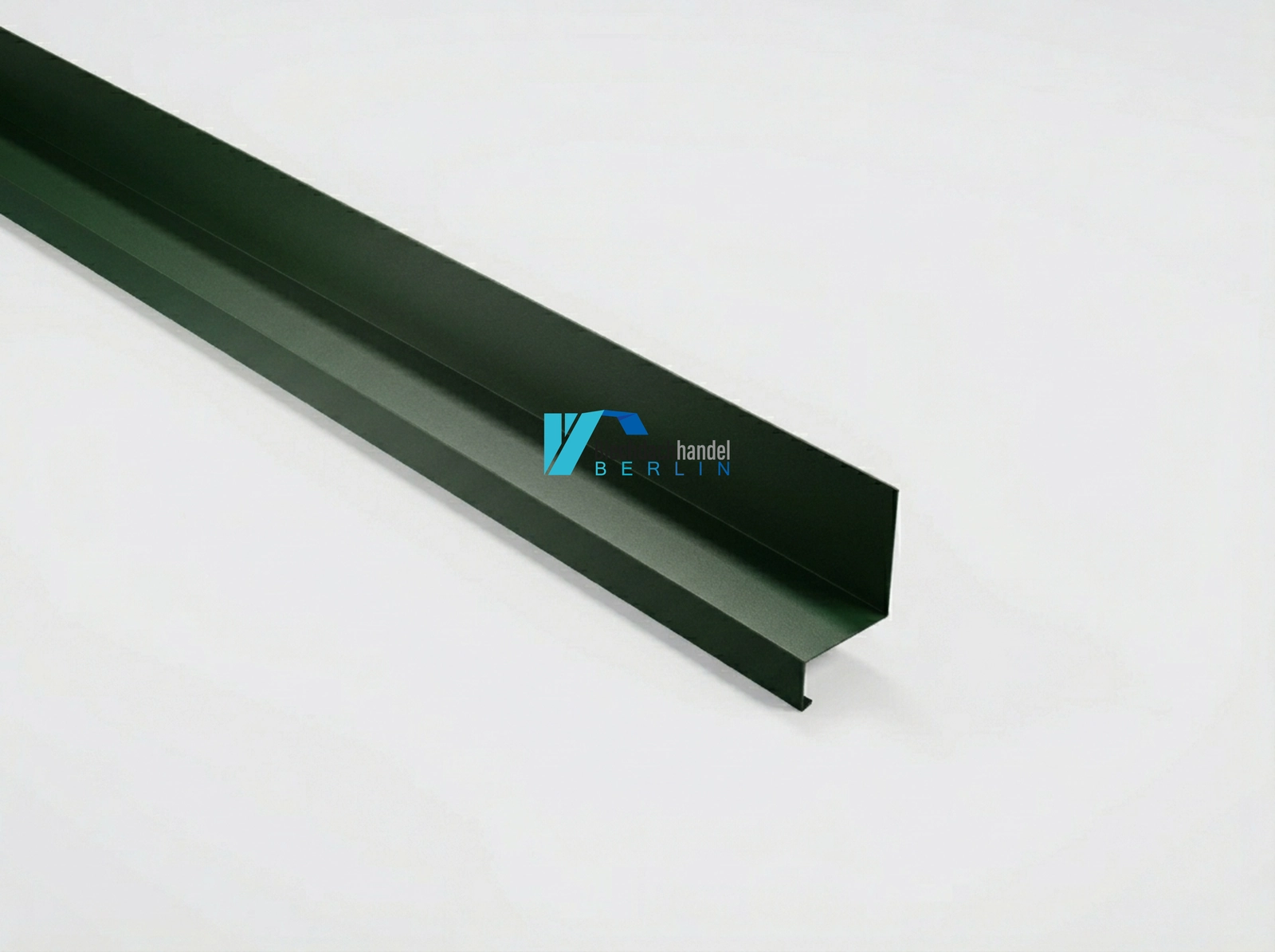 Z-Profil mit Tropfkante RAL 6020 Chromoxidgrün – 0,5mm matt 35µm Polyester
